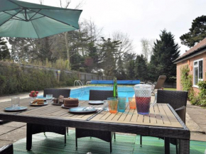 5 Bed in Woodbridge 72724